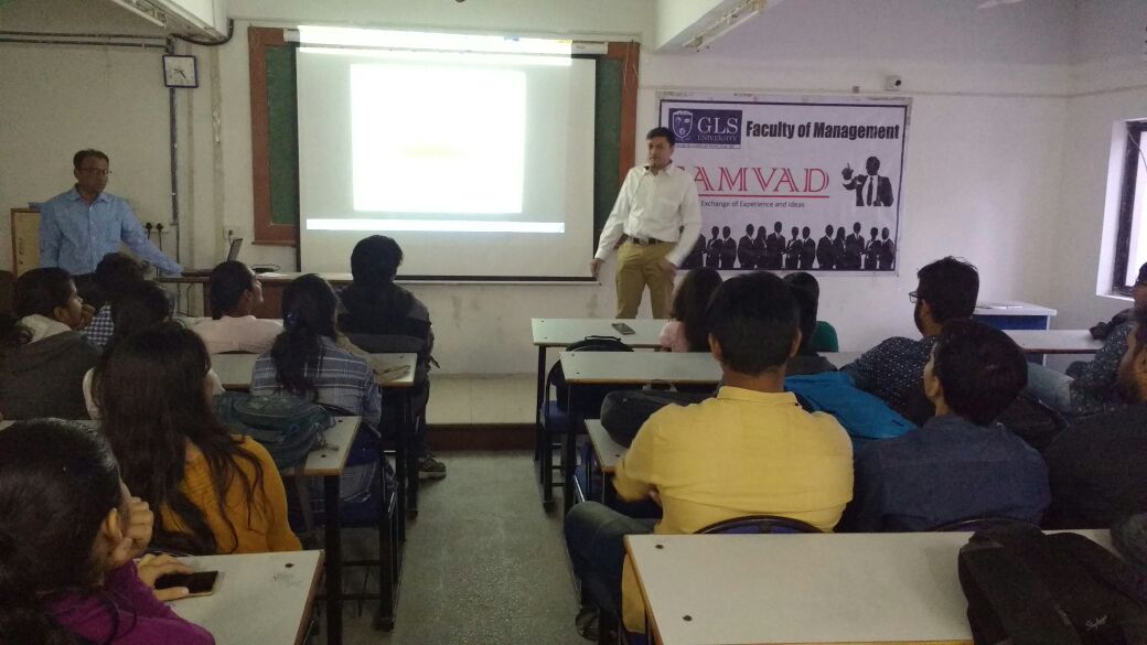 Lecture On GLS University